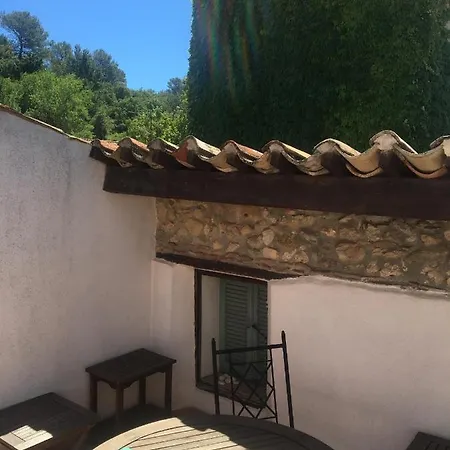 Guest house La Maison Provencale La Roquebrussanne